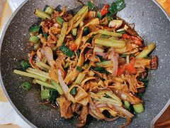-肘子酥·天津菜·特色捞面(德云社店)