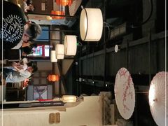 大堂-宽窄巷成都菜(青岛路万达广场店)