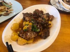 板栗鸡翅-小厨子私房菜·云南美食店