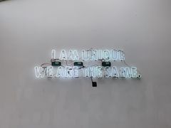 -UNI UNI(环亚凯瑟琳店)