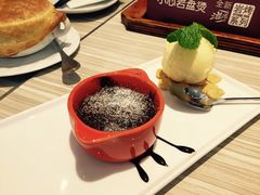 -必胜客(证大大拇指店)
