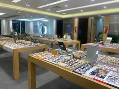 -Eziwish眼镜·蔡司授权店