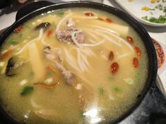 -妈妈故事米线(市府恒隆店)