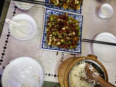 -小桥衢州人家·海鲜烧烤·盱眙龙虾(万达水街店)