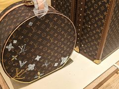 -LV路易威登(海信广场店)