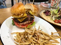 -HELLO 27 意面·沙拉·帕尼尼