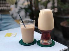 -彳亍咖啡·这里(水湾路店)