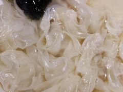 民国传统小馄饨-凤起龙游老面包子(凯德晶品店)