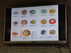 -红鼻子桂林米粉(金唐新光界店)