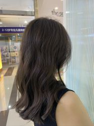 -虫二·专注健康烫染沙龙