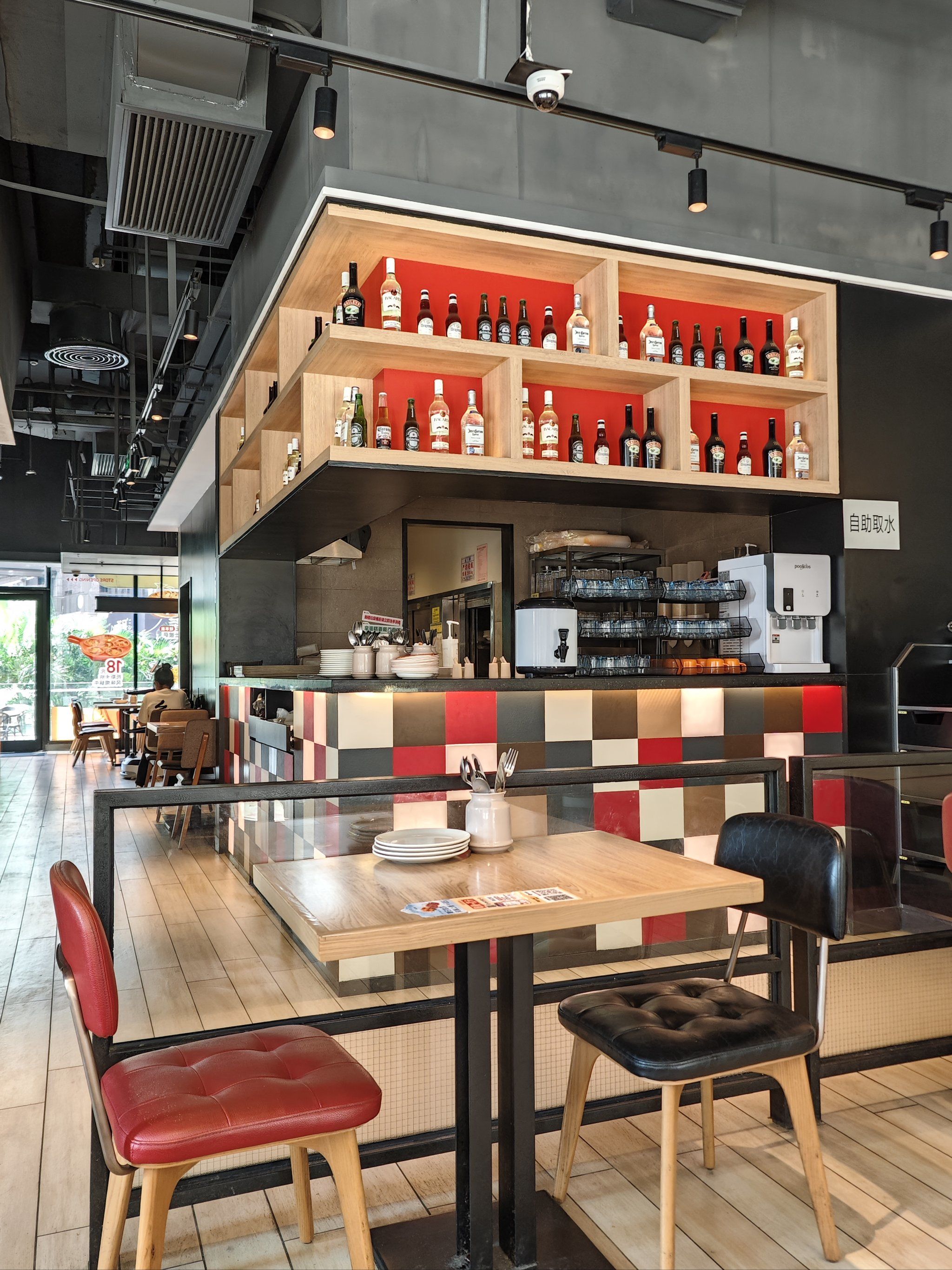 必胜客wow店终于开到东海泰禾啦