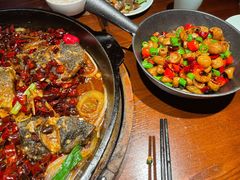 鹅卵石爆肥肠-老板恋上鱼(高新万达店)