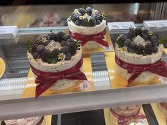 -花花卷卷·鲜食蛋糕(静安久光百货店)