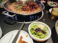 -小饕荟雅安贡椒鱼鲜馆(广福桥店)