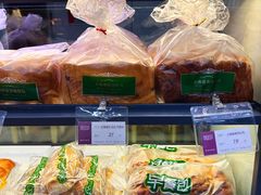 -凯司令(豫园地铁站店)