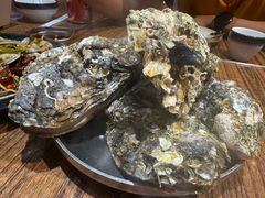 -蚝堡海鲜·威海菜·海肠捞饭·烧烤·亚洲吃蚝公司(幸福门店)