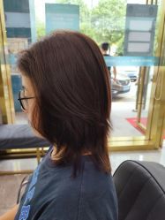 -水灵珑美容造型中心