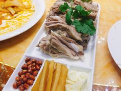 -伊和园清真餐饮