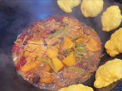 -哈尔滨烧烤·山河村铁锅炖(交大店)