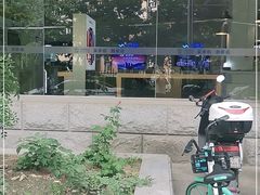 -中国移动通信集团北京有限公司朝阳分公司(三元桥店)