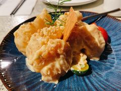 招牌沙汁大虾球-T館·花园艺术餐厅