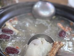 -濠轩阁特色生蚝火锅(水湾路店)