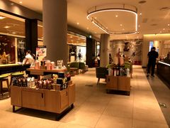 -星巴克臻选(北京银泰店)