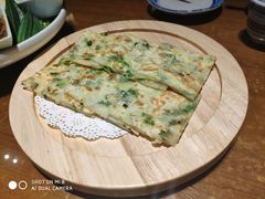 葱油饼-95号酱骨·一块豆腐(展春园西路店)