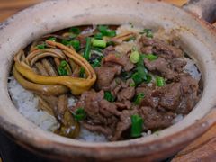 黄鳝拼牛肉饭-文记煲仔饭