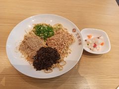 -贰拾捌味·宜宾燃面(春熙路旗舰店)