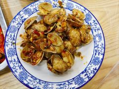 -江城燕子大排档(江汉路步行街店)