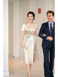 -禾米旗袍妈妈装礼服定制(嘉业国贸店)