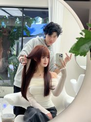 -V8潮牌·接发烫染连锁