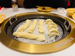 -锅当当铁锅炖烀饼王(长泰广场店)