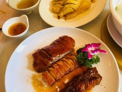 -鹏城人家海鲜酒家·23年老字号(较场尾店)