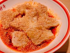 -八二小区抄手(龙湖上城天街店)