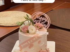 -咖咖熊蛋糕定制·英国蓝风车动物性淡奶油