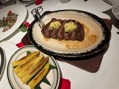 -Mogul Eatery·大亨餐酒馆
