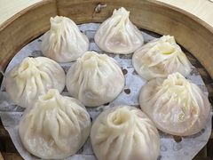 -莱莱小笼·乔艾