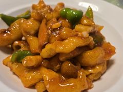 -雪湖煜辰鱼头老店(雪野湖店)