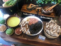 -凤凰山斑鱼馆(恭城店)