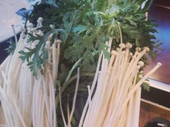 -亿诣蝎府炸酱面羊蝎子火锅(酷车小镇店)