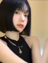 -LESSMORE科技头皮理容中心