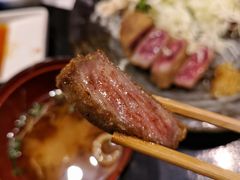 牛肉-牛かつもと村(上野店)