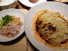 -荣家黄鱼面(前滩太古里店)