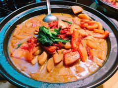 -艳阳天民俗村(公园路店)