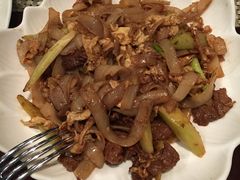 干炒牛河-食肆&Fourteen(武林夜市店)