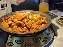 -徐记小怪兽肉蟹煲(中央大街店)