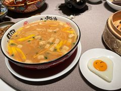 -新荣记(BFC外滩金融中心店)