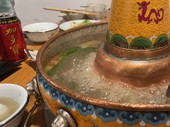 -毛辣果·贵州红酸汤牛肉火锅(西单店)